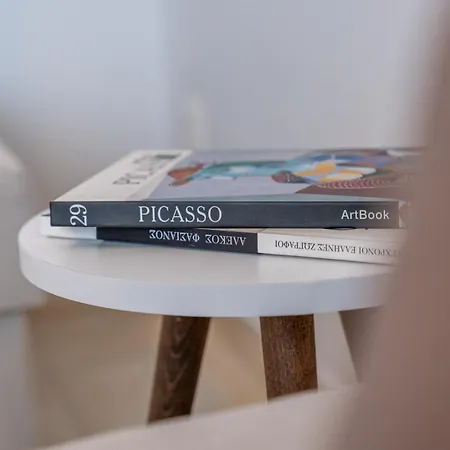 Luna * עיר רודוס